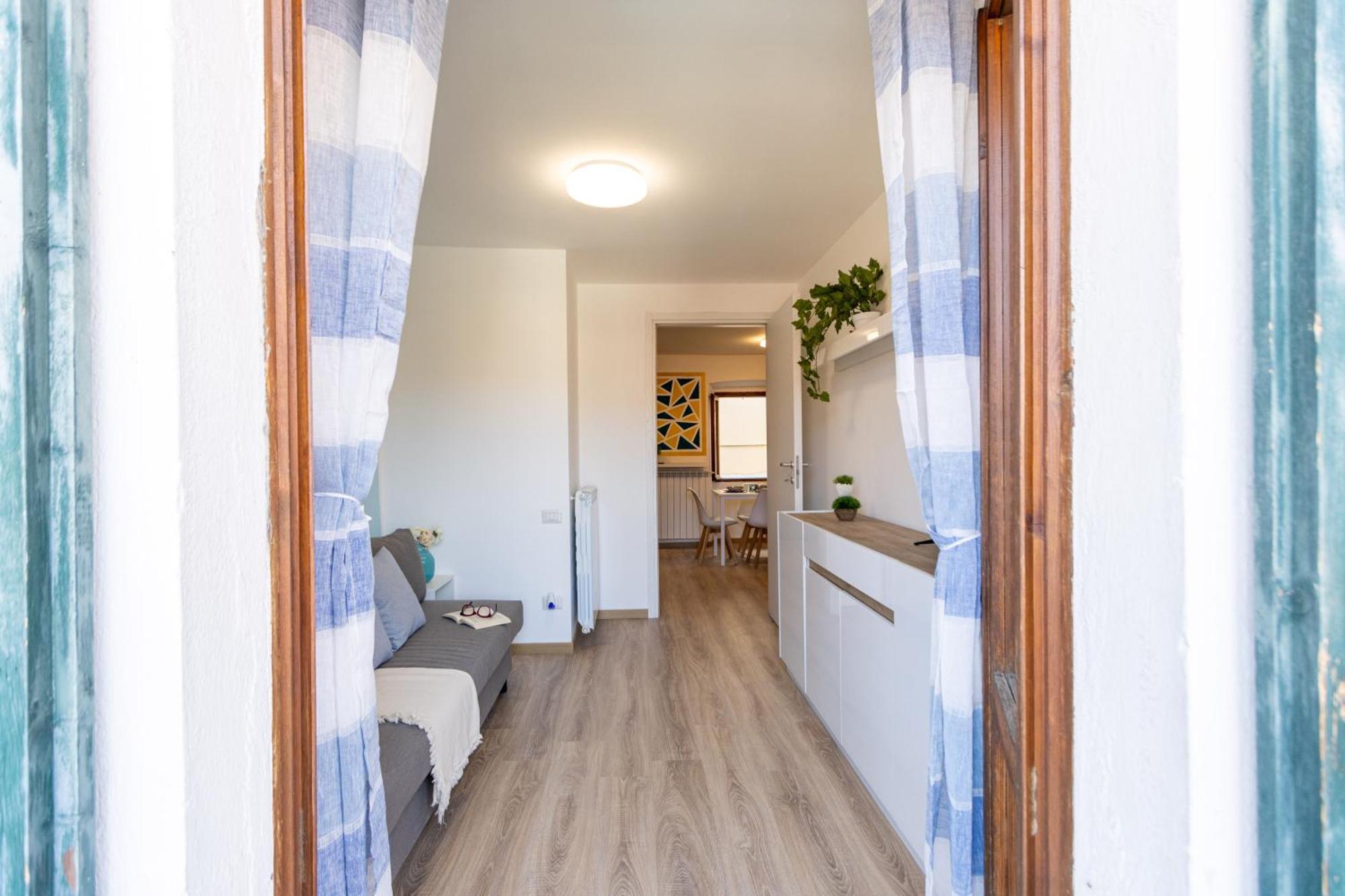 Golden Lake - Luxury Apartment ☆☆☆☆☆ - 100M From The Lake Baveno Bagian luar foto