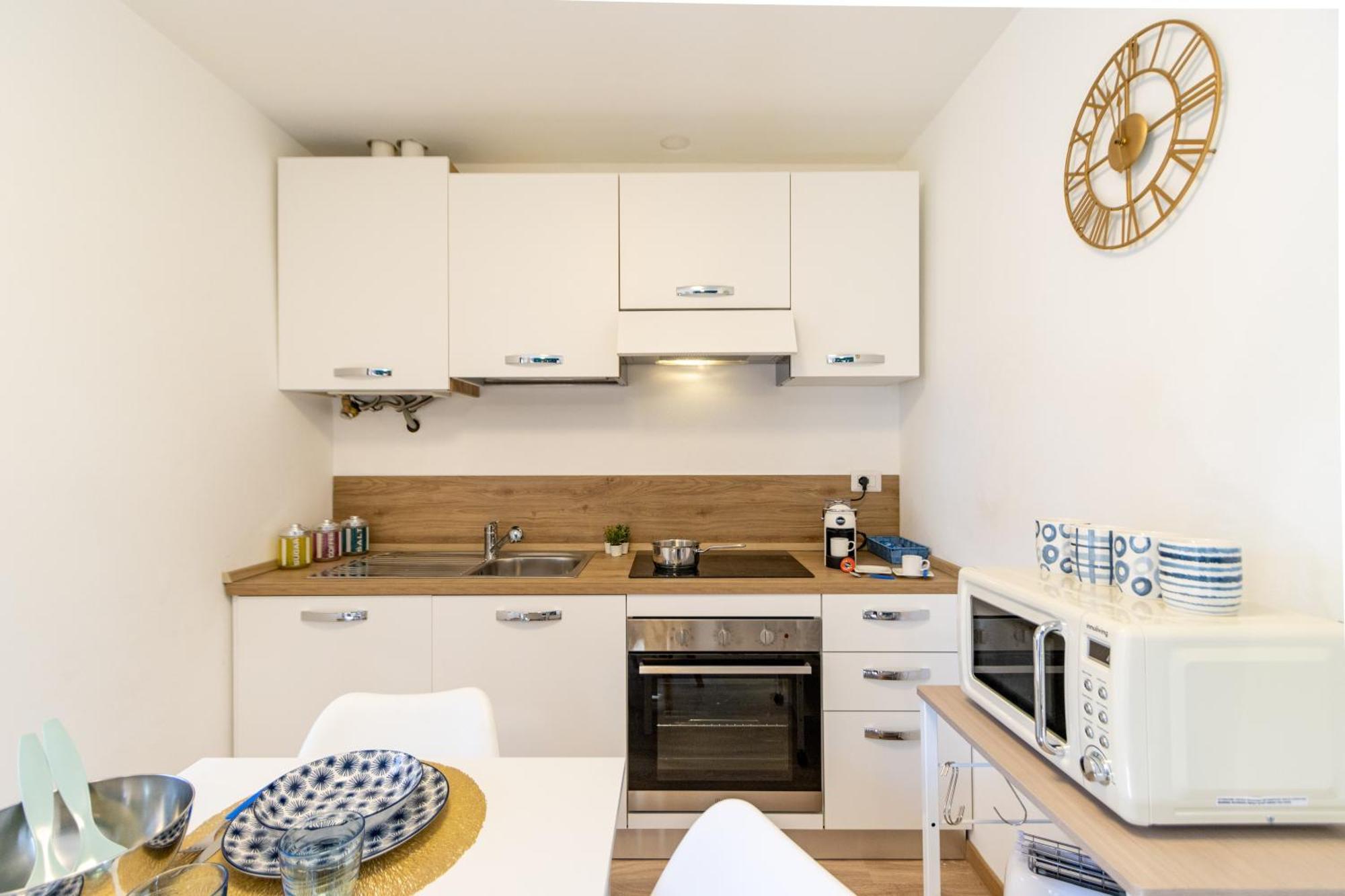 Golden Lake - Luxury Apartment ☆☆☆☆☆ - 100M From The Lake Baveno Bagian luar foto